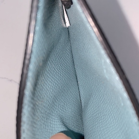 BN Coach Cardholder - Picture 3 of 5